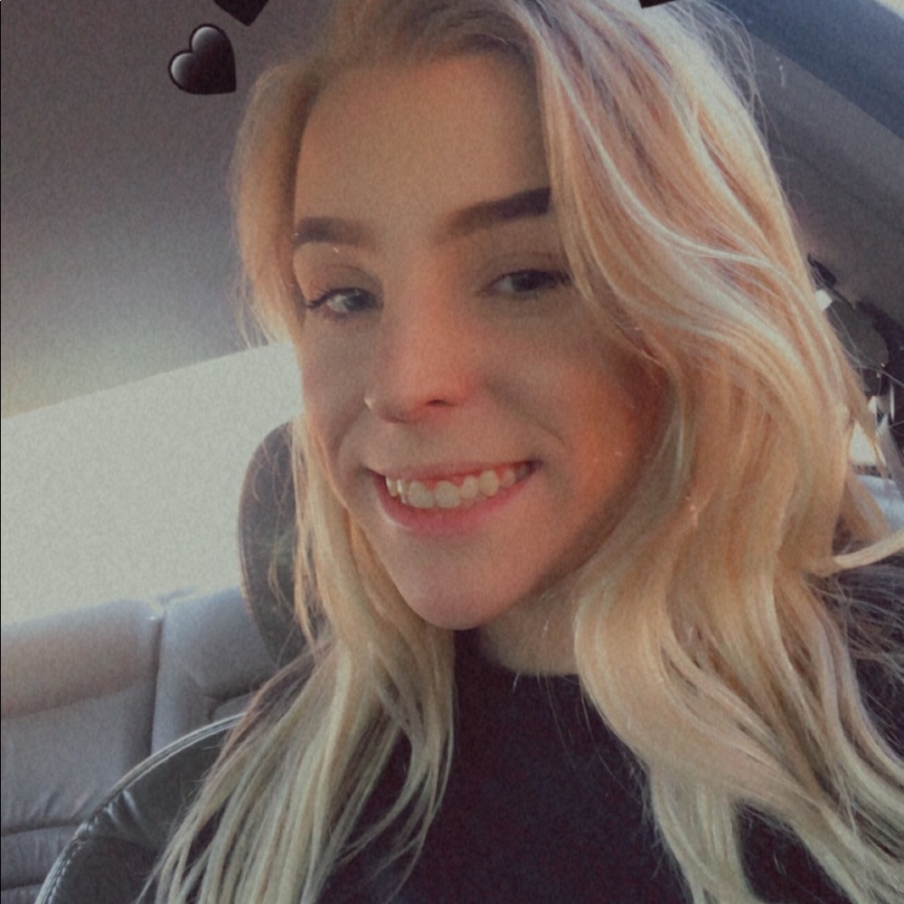 Meet your Posher, Shelbee